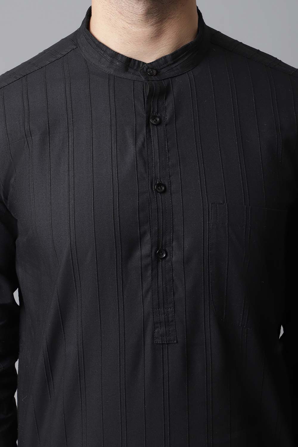 Buy Men's Black Cotton Stripes Long Kurta Online - KARMAPLACE