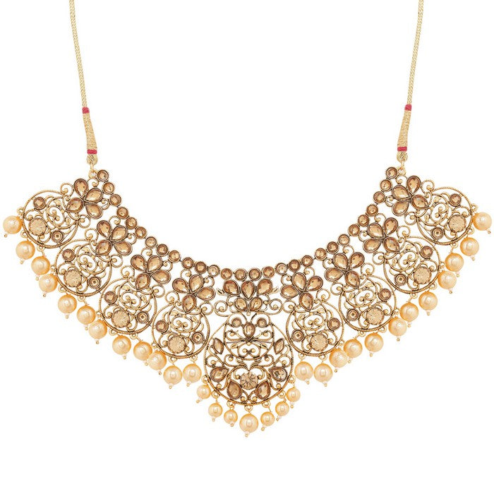 Alloy Choker Necklace Set With Earrings And Maang Tikka In Gold