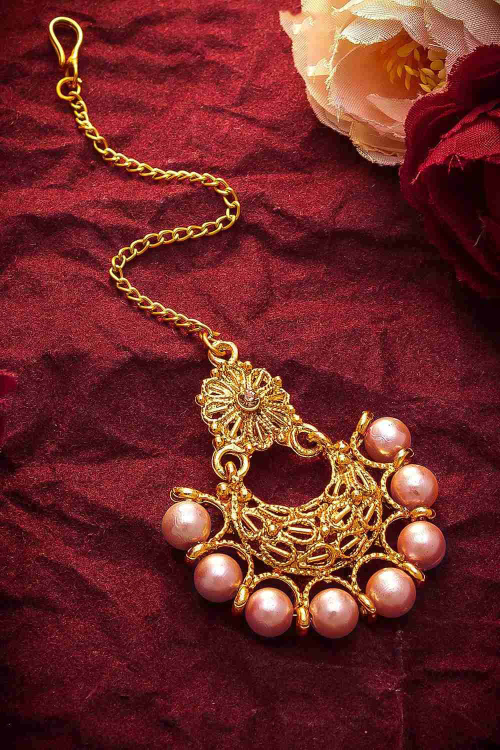 Buy Women's Alloy Maang Tikka in Gold