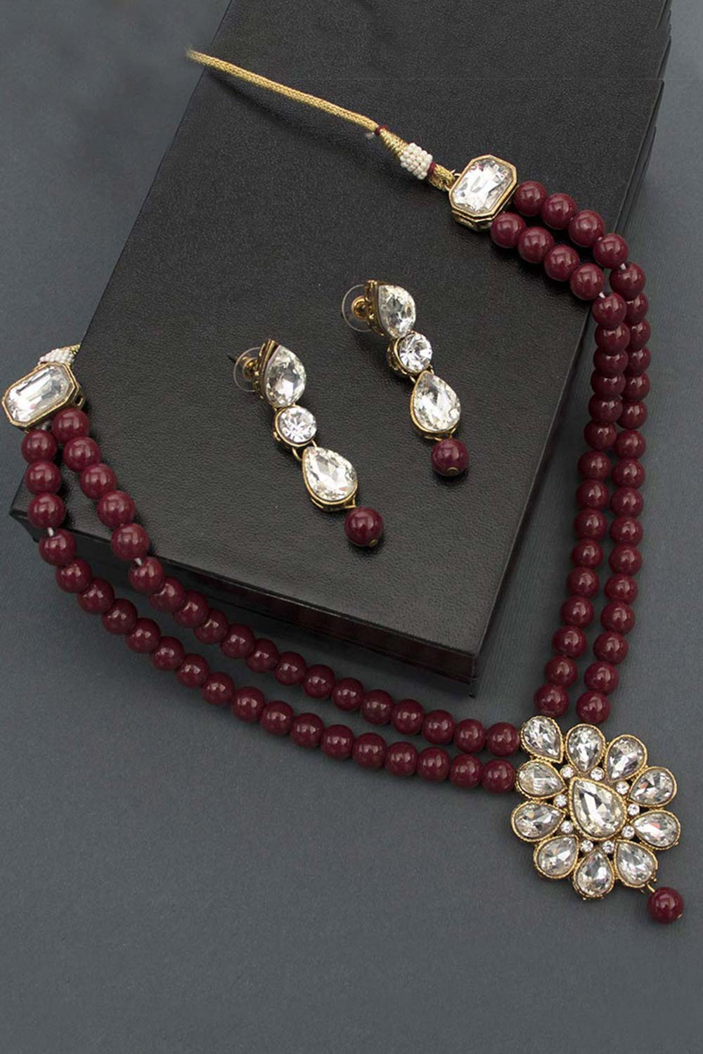 Buy Women's Alloy Necklace Set in Maroon Online