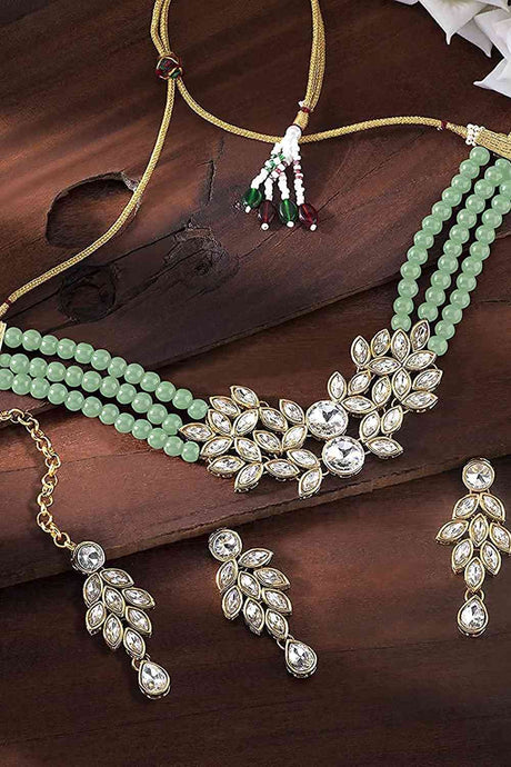 Shop Women's Necklace Set in Mint and Gold