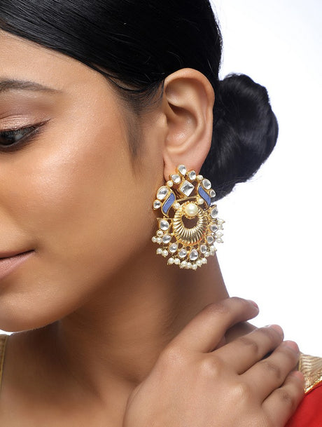 Alloy Chandelier Earrings In Gold