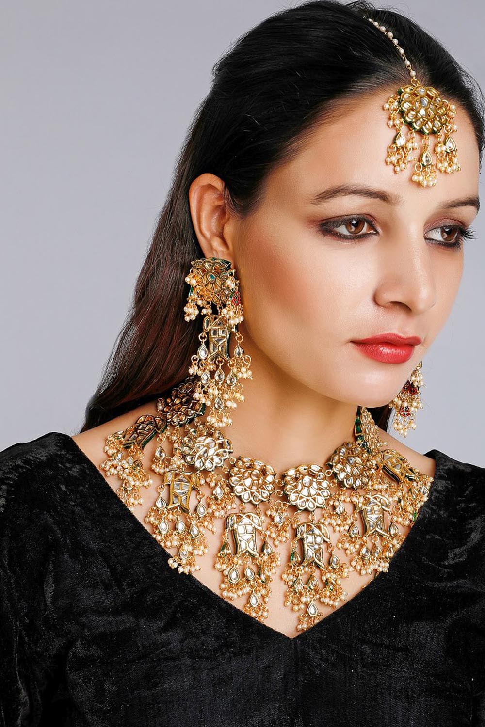 Women's Alloy Ethnic Wedding Necklaces In White