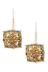 Women's Alloy Studs Earrings In Gold