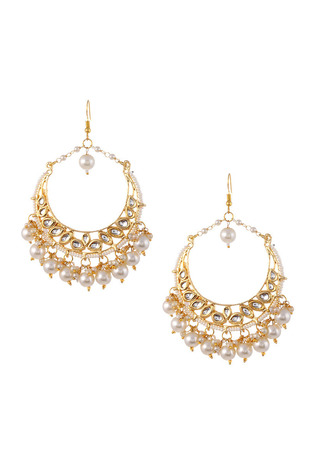 Women's Alloy Chandbali Earrings In Gold