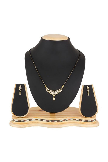  Buy Women's Alloy Mangalsutra in White and Gold Online