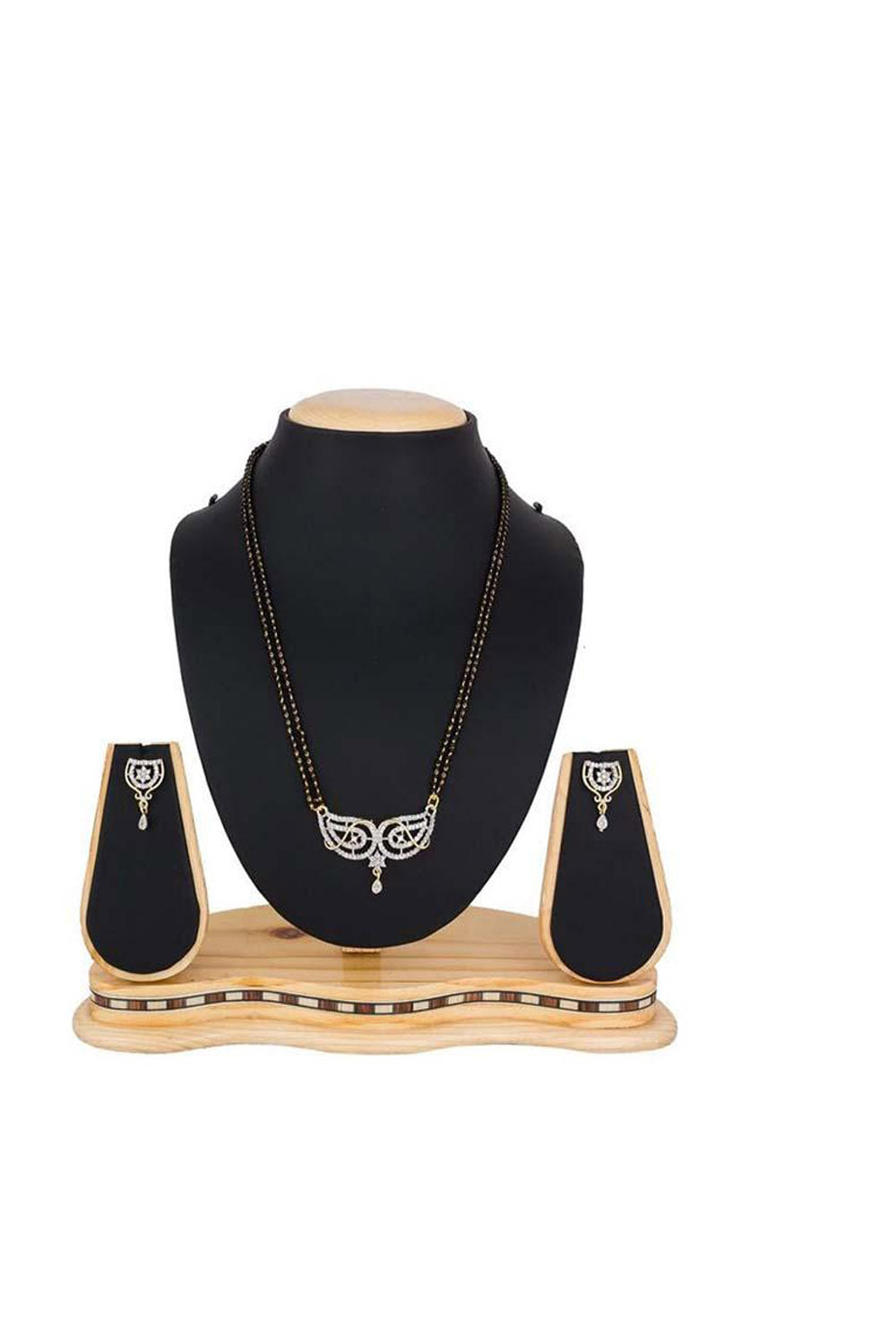 Women's Alloy Mangalsutra Set In Gold And Silver