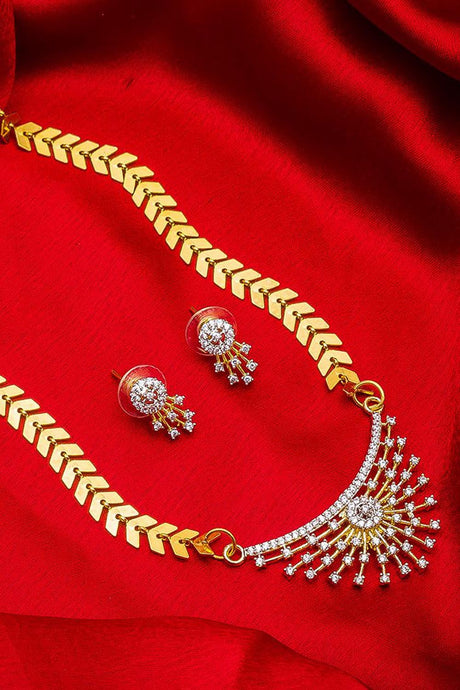  Shop  Alloy Mangalsutra For Women's Set in Gold and Silver At KarmaPlace