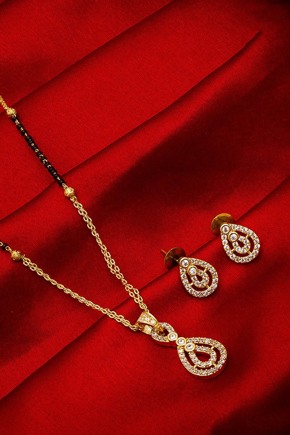 Buy Women's Alloy Mangalsutra Set in Silver and Gold Online