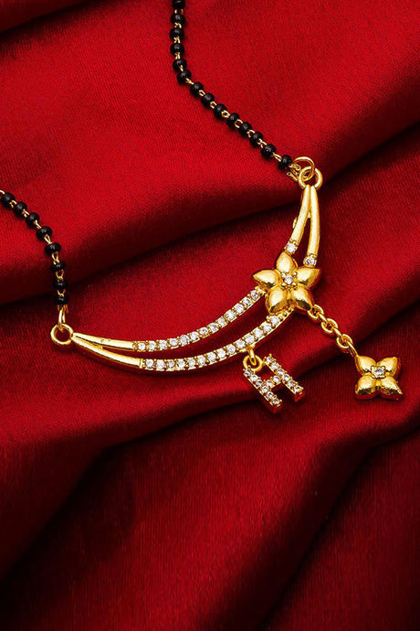 Women's Alloy Mangalsutra in Gold