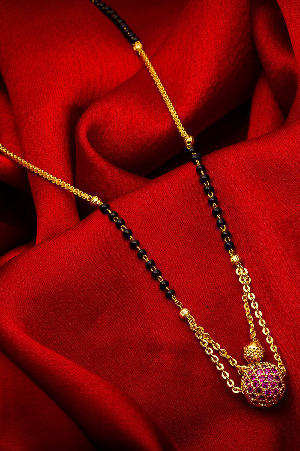 Women's Alloy Mangalsutra In Gold And Black