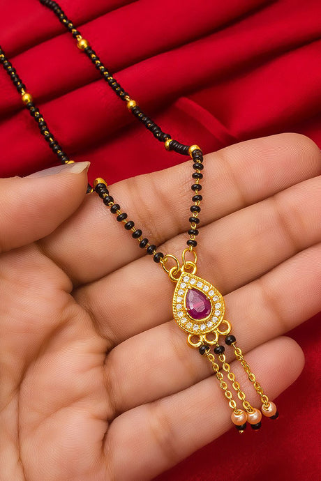  Buy Women's Alloy Mangalsutra in Gold Online