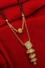 Women's Alloy Mangalsutra In Gold