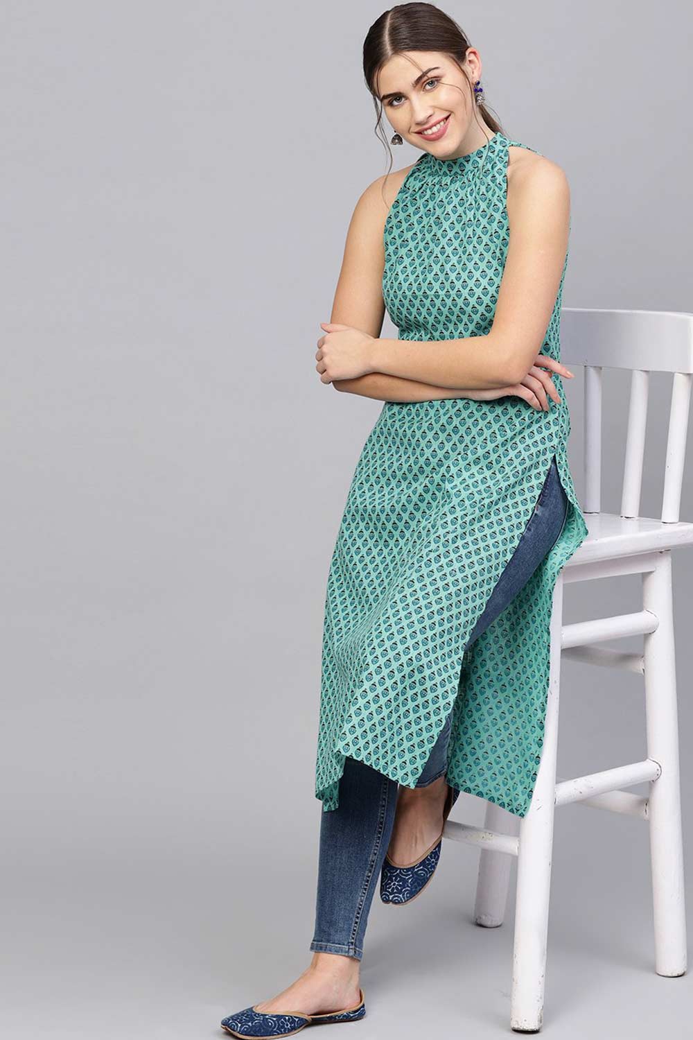 Buy Green & Blue Cotton geometric Printed Straight Kurta Online - Side