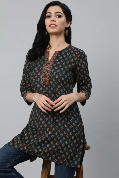 Buy Green Cotton Floral Printed Straight Tunic Online