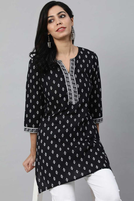 Buy Black & White Cotton Floral Printed Straight Tunic Online