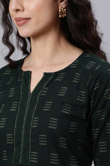 Buy Green Cotton Ikat Print Straight Kurta Online - Back