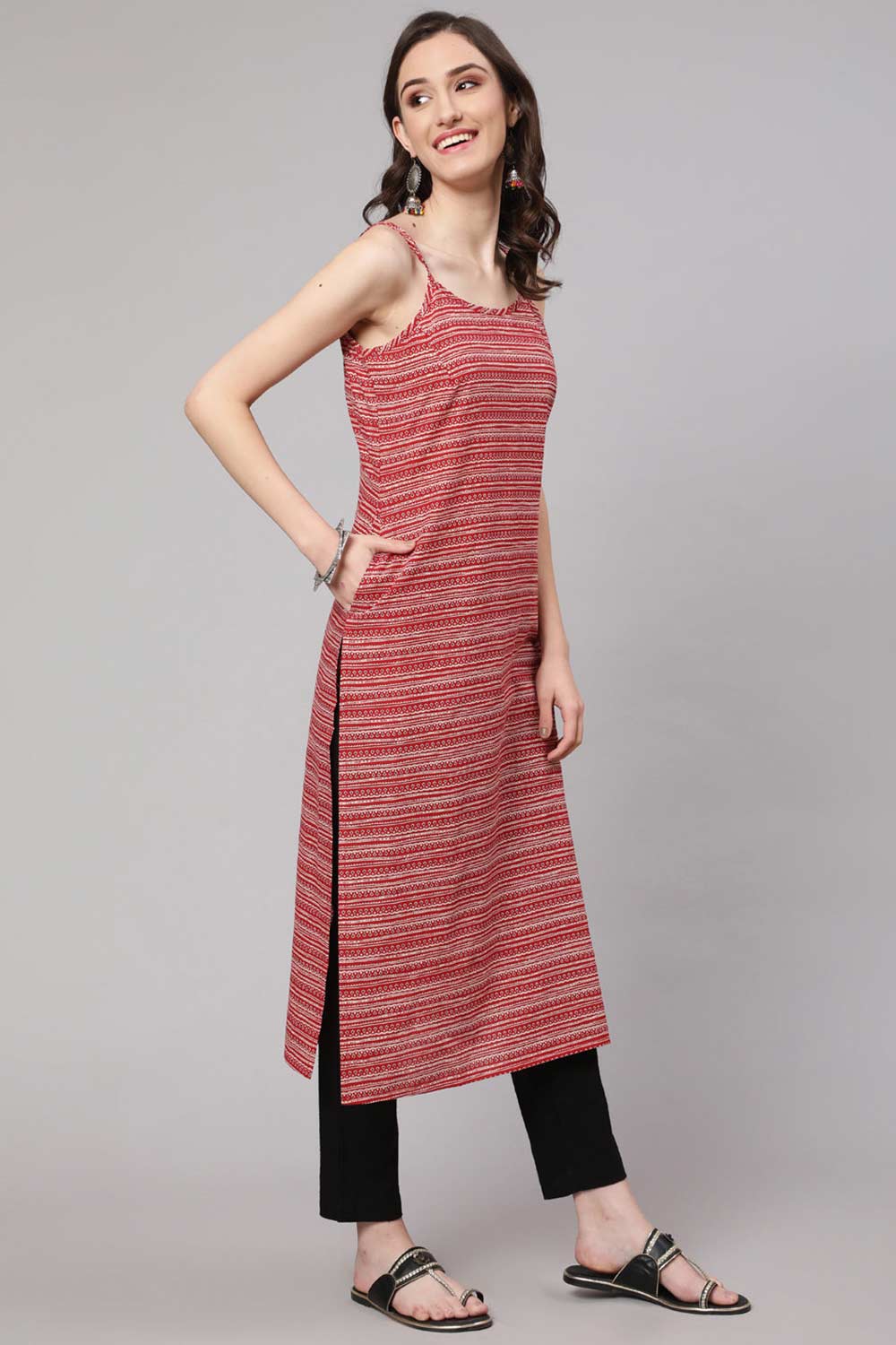 Buy Red Cotton Geometric Printed straight Kurta Online - Front