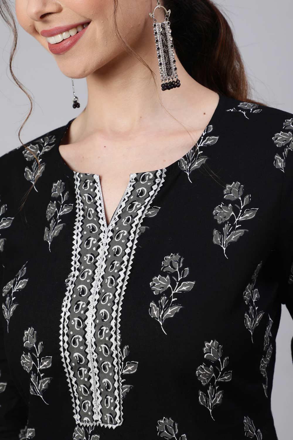 Buy Black Cotton Printed straight kurta Online - Front