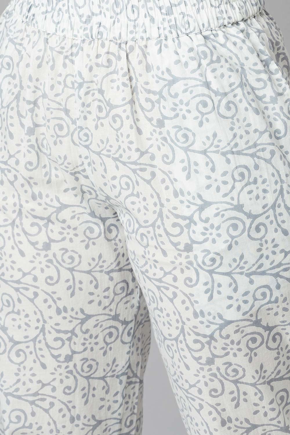 Buy Men's White Silk Blend Paisley Printed Men's Kurta Pajama Jacket Set Online