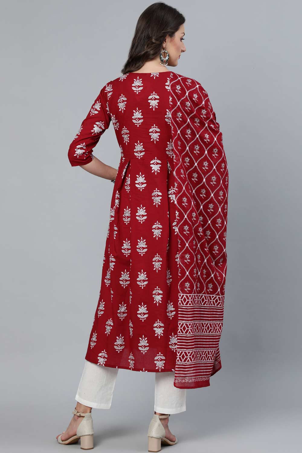 Buy Maroon And Silver Printed Box Pleated Pant Suit Set Online - Zoom In