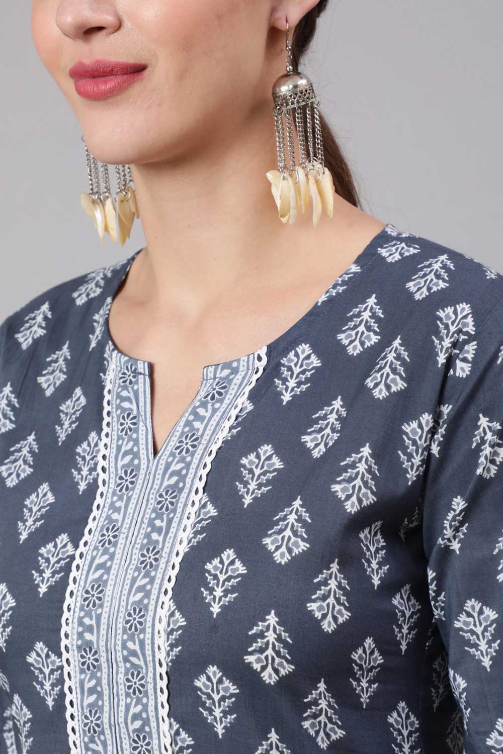Buy Grey Cotton Printed Straight Kurta And Palazzo Online - Front