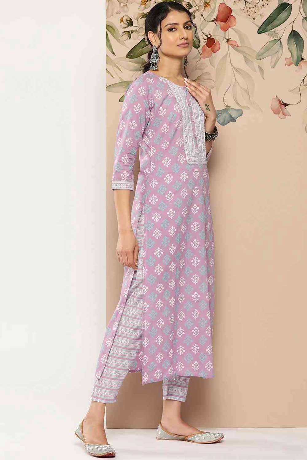 Buy Lavender Printed Straight Palazzo Suit Set Online - Side