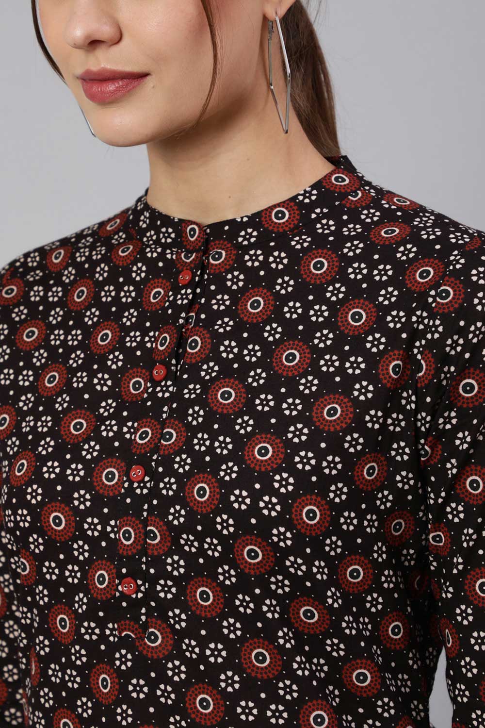 Buy Black Cotton Printed Straight Tunic Online - Front