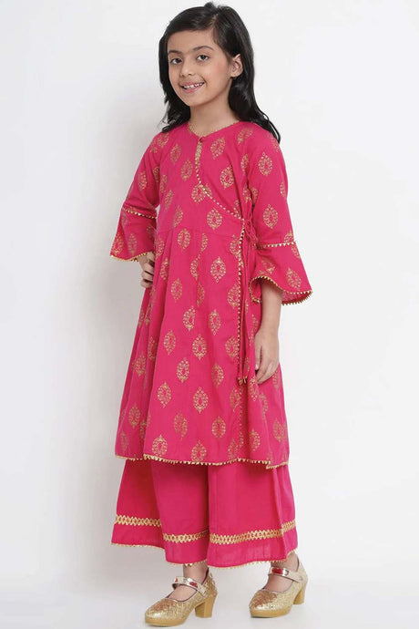 Buy Girl's Fuchsia Pink And Gold-Coloured Printed Kurta With Palazzos Online - Back