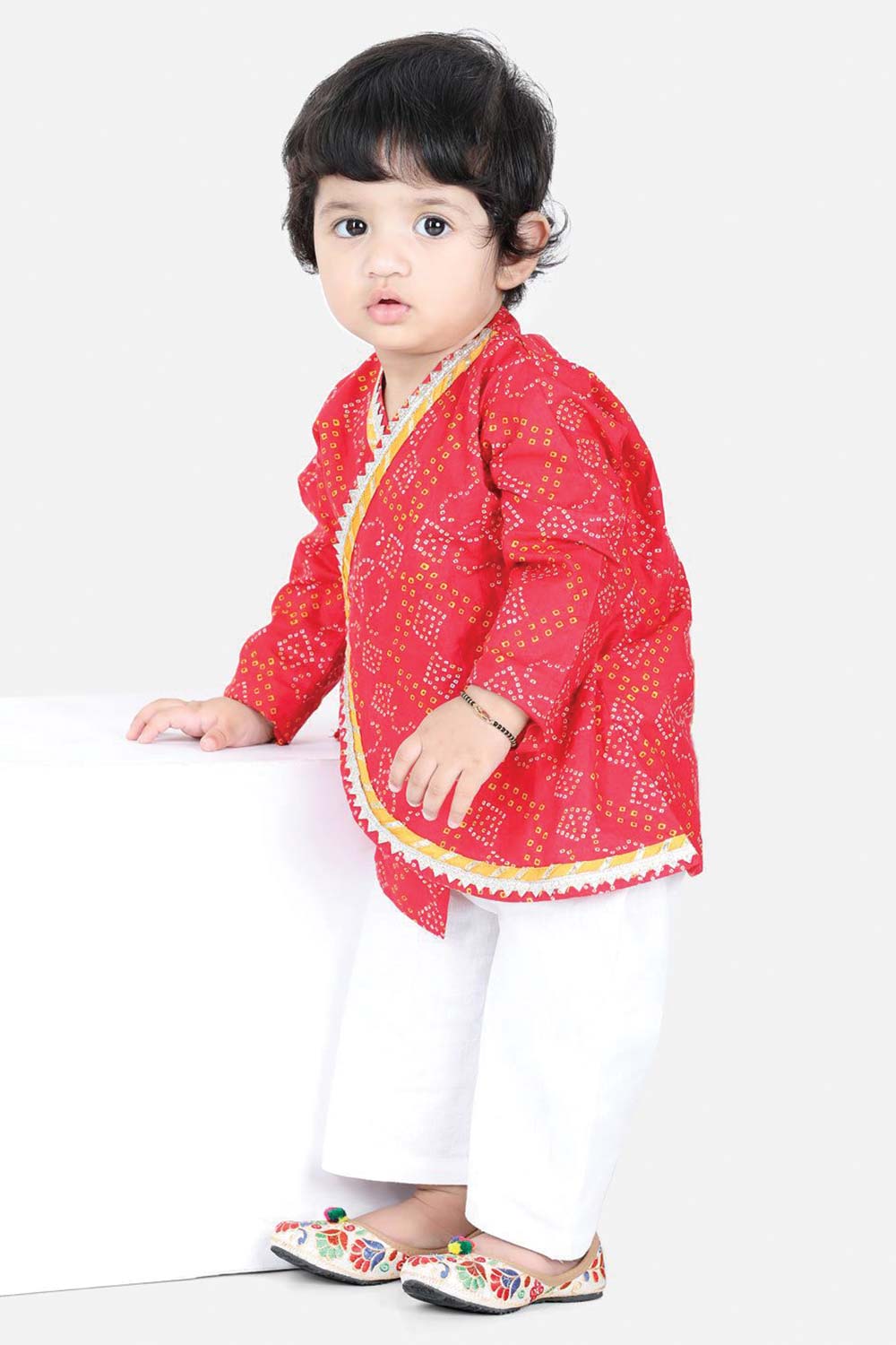 Buy Boy's Red Full Sleeve Cotton Kurta Pajama Set Online - Front