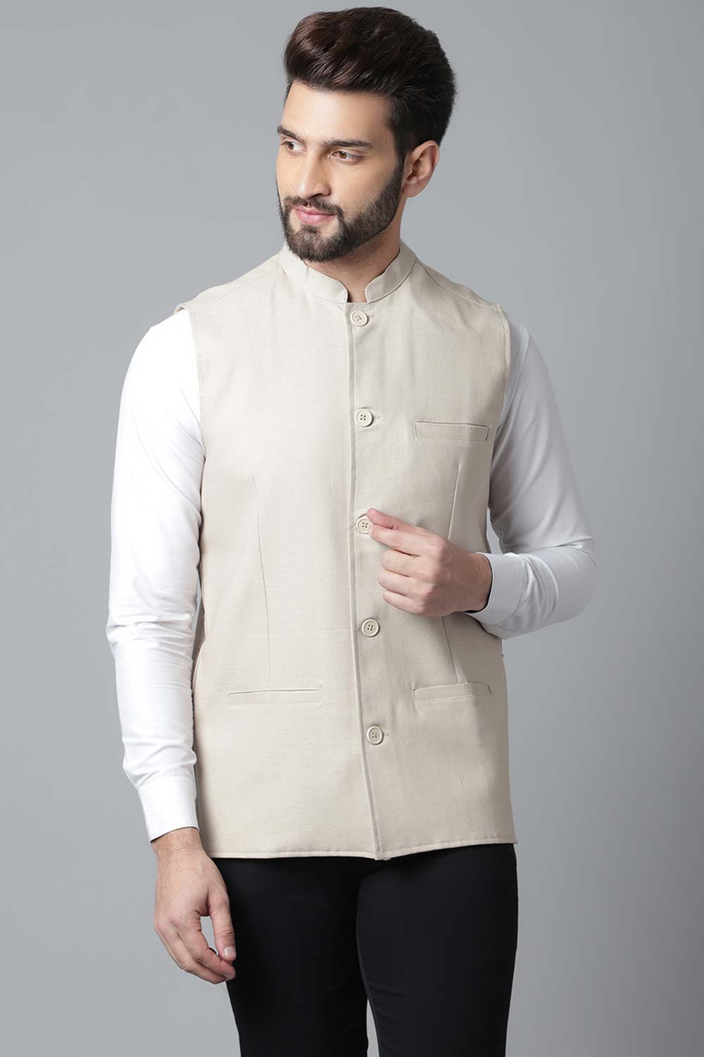 Buy Men's Cream Linen Blend Solid Waistcoat Online - KARMAPLACE