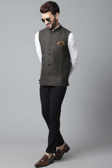 Buy Men's Brown Wool Textured Waistcoat Online - KARMAPLACE