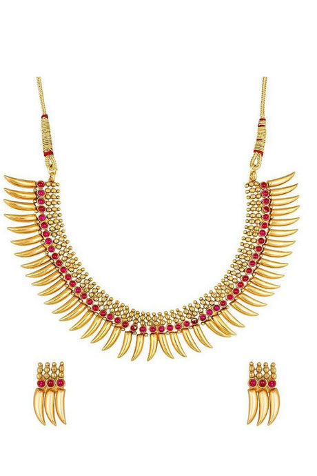  Buy Women's Alloy Necklace in Gold and Pink Online