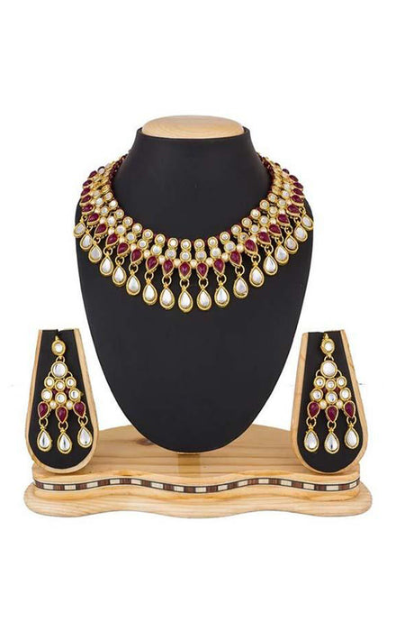 Buy Women's Alloy Necklace Set Online