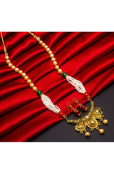 Buy Women's Alloy Necklace Set in Gold Online