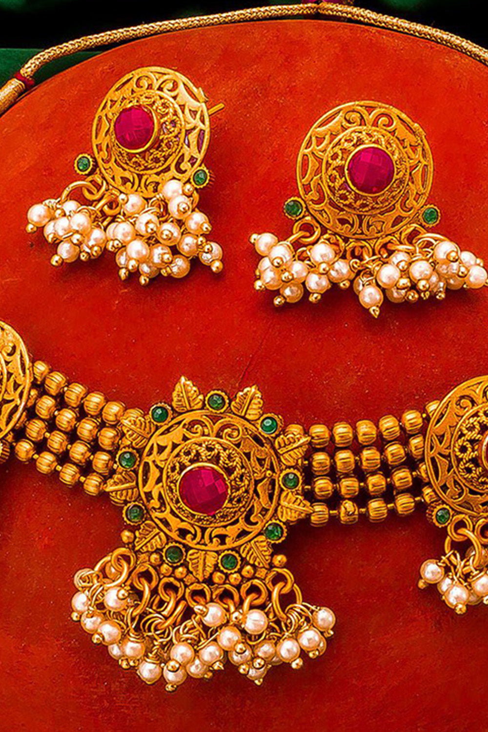 Buy Gold Necklace Set Online