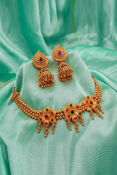 Buy Women's Alloy Necklace Set in Gold