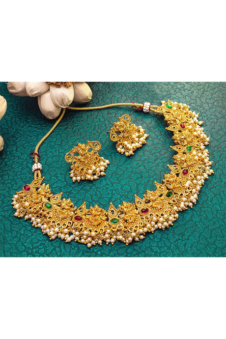 Buy Women's Alloy Necklace Set in Gold