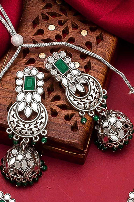 Shop Green Necklace For Women Online