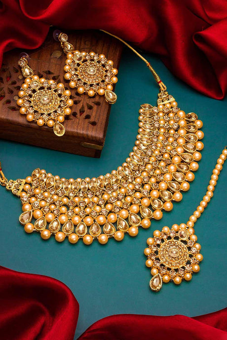 Buy Women's Alloy Necklace Set in Gold