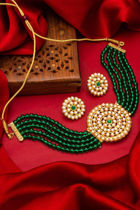 Buy Women's Alloy Necklace Set in Green