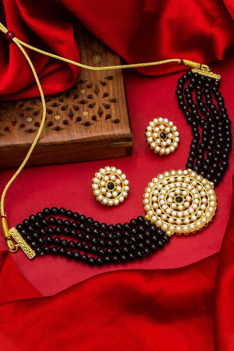 Buy Women's Alloy Necklace Set in Black