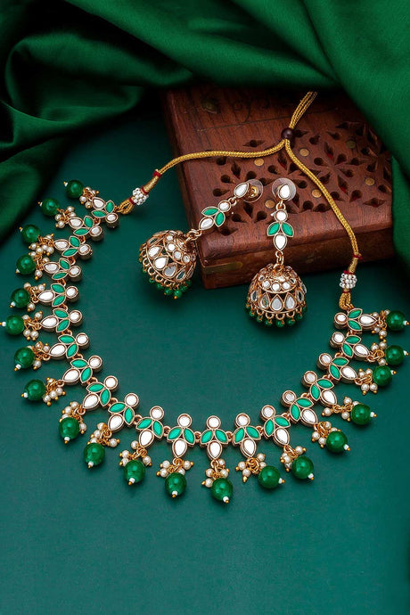 Buy Women's Alloy Necklace Set in Green Online