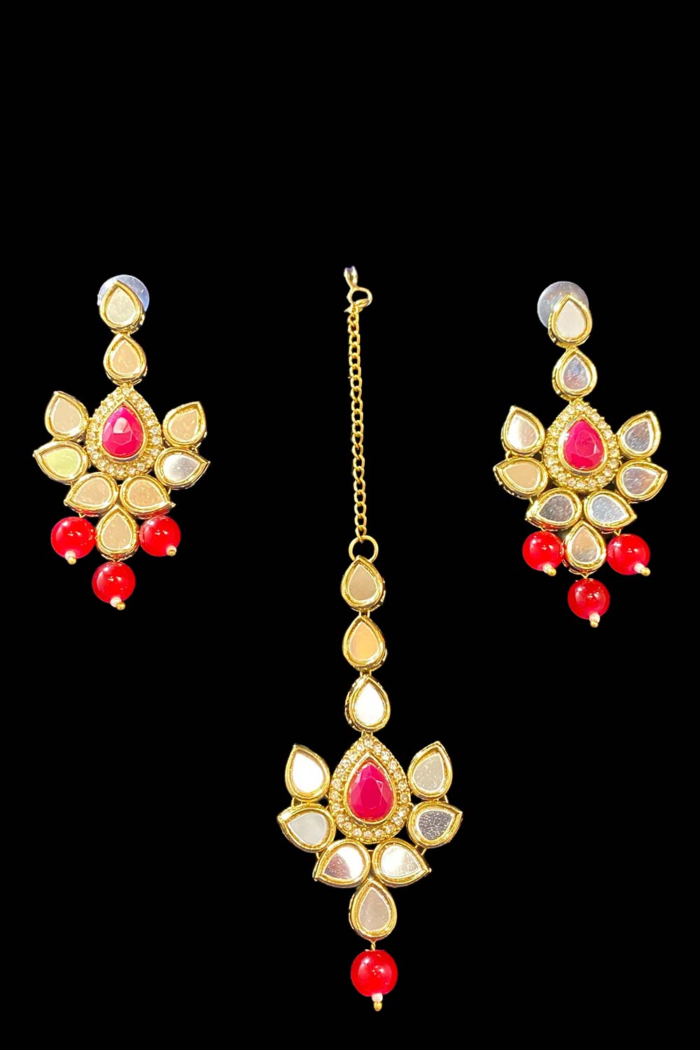 Dark Magenta Stone And Mirror work On Antique Gold Necklace Set With Earrings And Maang Tikka