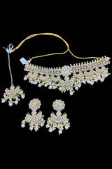 Ornate Miniature Pear Necklace Set With Earrings And Maang Tikka