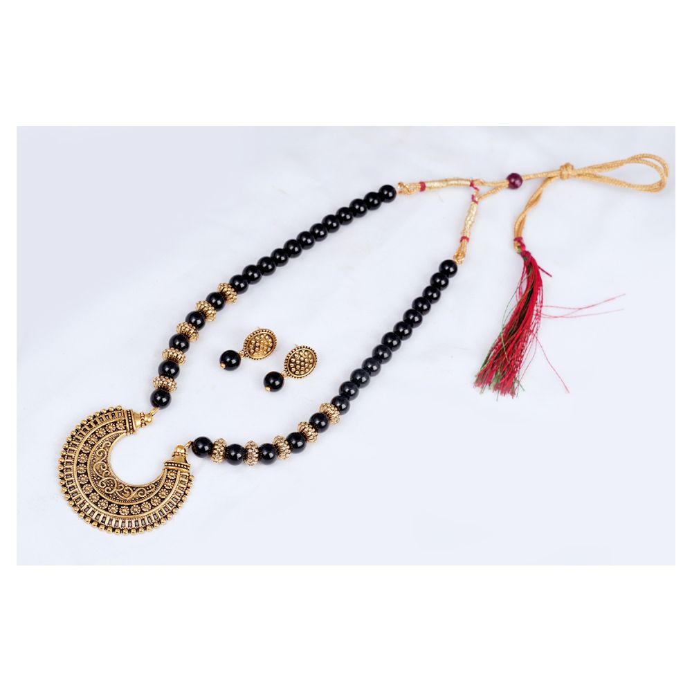 Stylish Gold Plated Antique Semi-Circle Pendant Beaded Tribal Necklace Set For Women And Girls