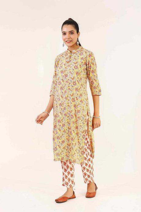 Buy Straight fit cotton kurta set with hand print Online