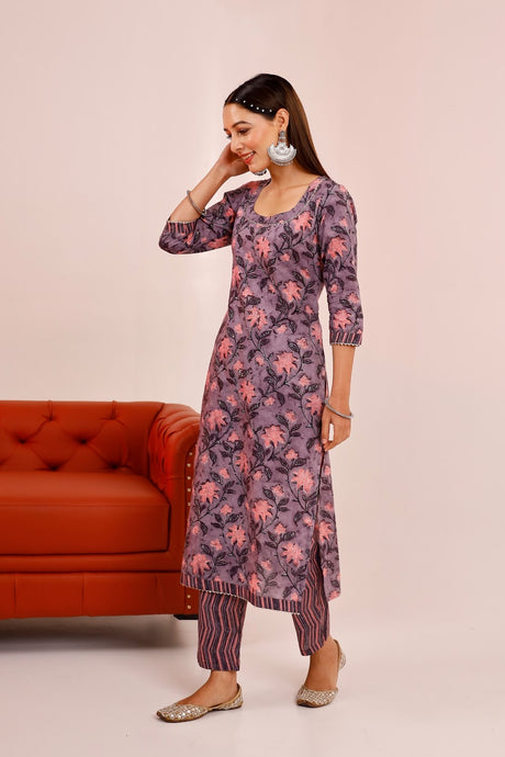 Buy Purple cotton Floral Hand Printed Kurta with Pant Online - Back