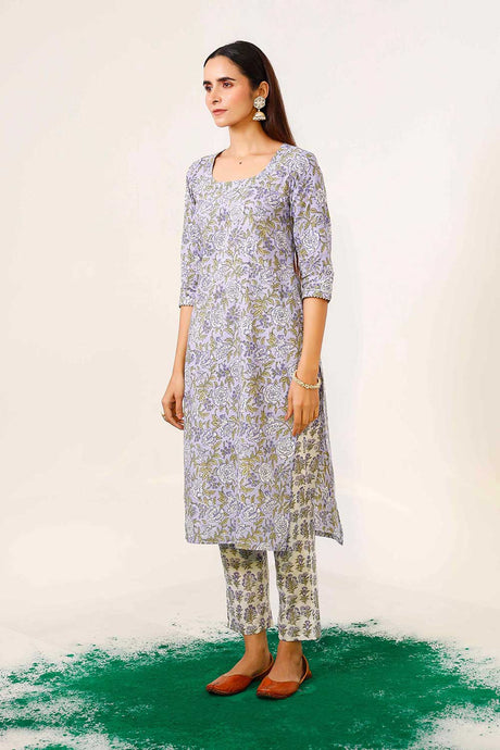 Buy Floral lavendar hand print straight kurta and pants with temple gota lace detailings Online