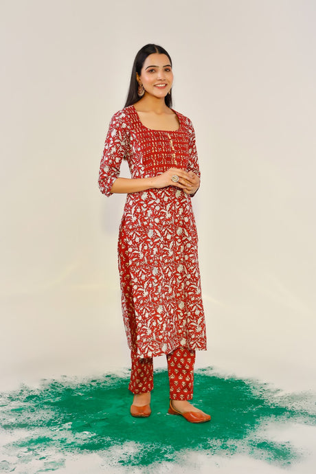 Buy Red cotton Floral Hand Printed Kurta with Pant Online - Back